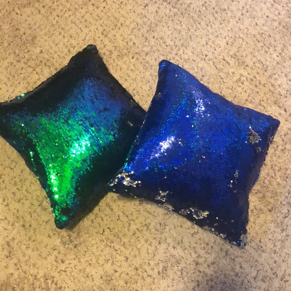 Other - ❌SOLD❌Sequin Pillows